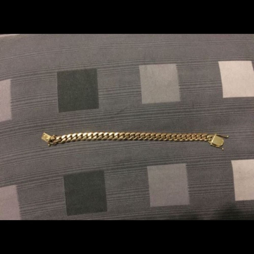 10k gold bracelet